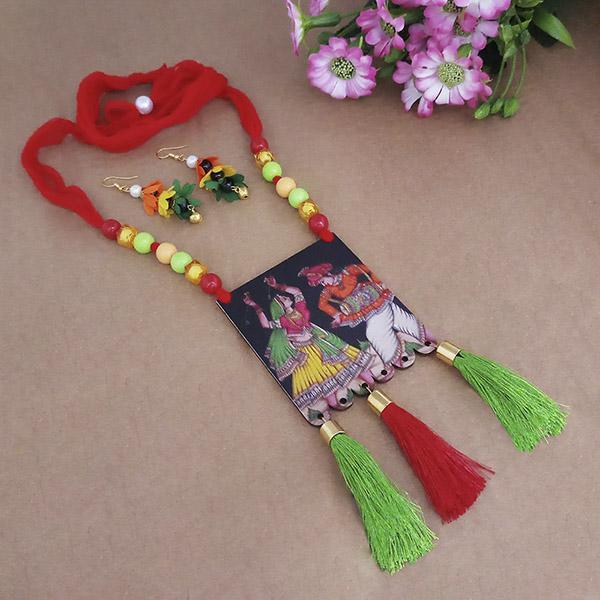 Urthn Lord Radha Krishna Digital Printed Wooden Thread Necklace Set  1114112