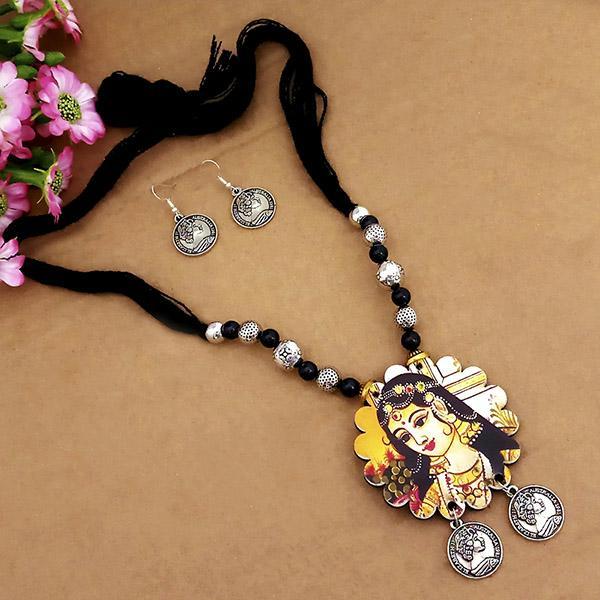 Urthn Digital Printed Wooden Thread Necklace Set - 1114154