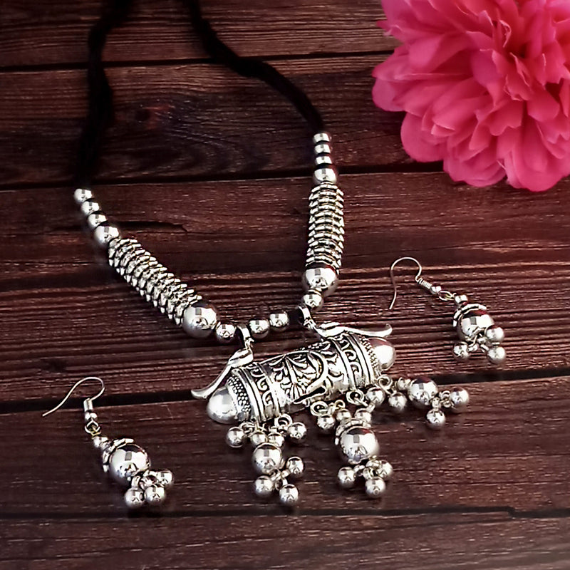 Jeweljunk Oxidised Plated Necklace Set