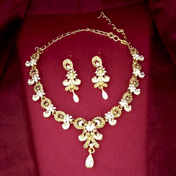 Kriaa Gold Plated Austrian Stone Necklace Set