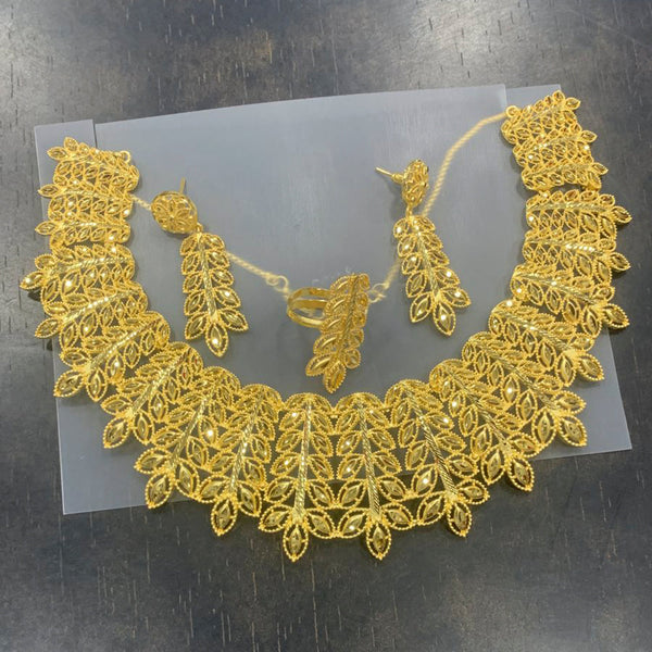 Neu Gold Designer Forming Gold Necklace Set With Ring