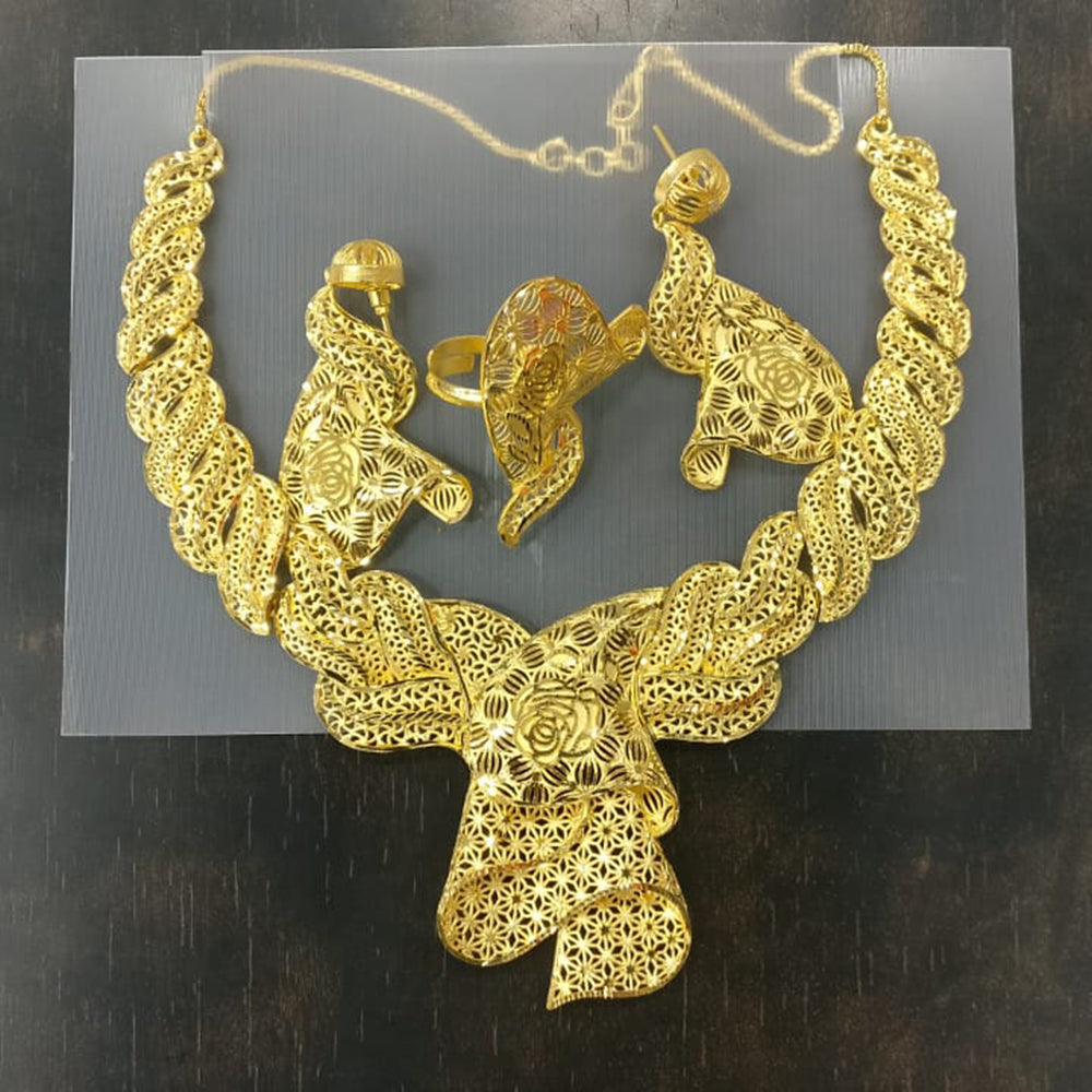 Neu Gold Designer Forming Gold Necklace Set With Ring
