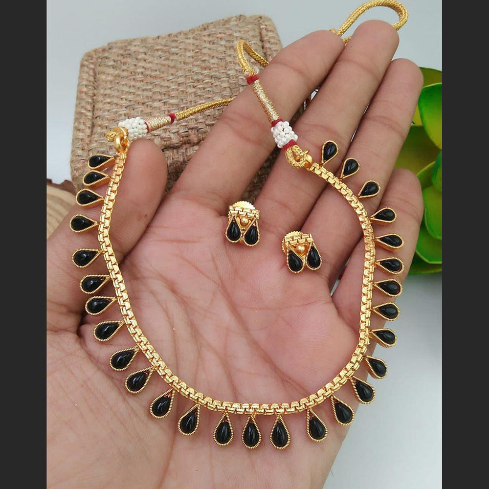 Everlasting Quality Jewels Pota Choker Necklace Set