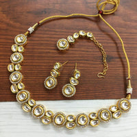 Everlasting Quality Jewels Kundan Stone Choker Necklace Set