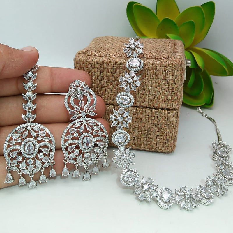 Everlasting Quality Jewels Silver Plated AD Necklace With Maangtikka