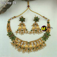 FS Collection Pota Stone Choker Necklace Set