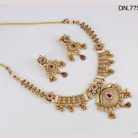 FS Collection Gold Plated Pota Stone Choker Necklace Set