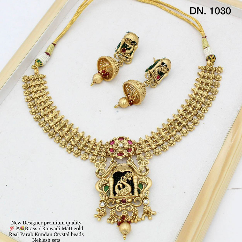FS Collection Gold Plated Kundan Stone Necklace Set