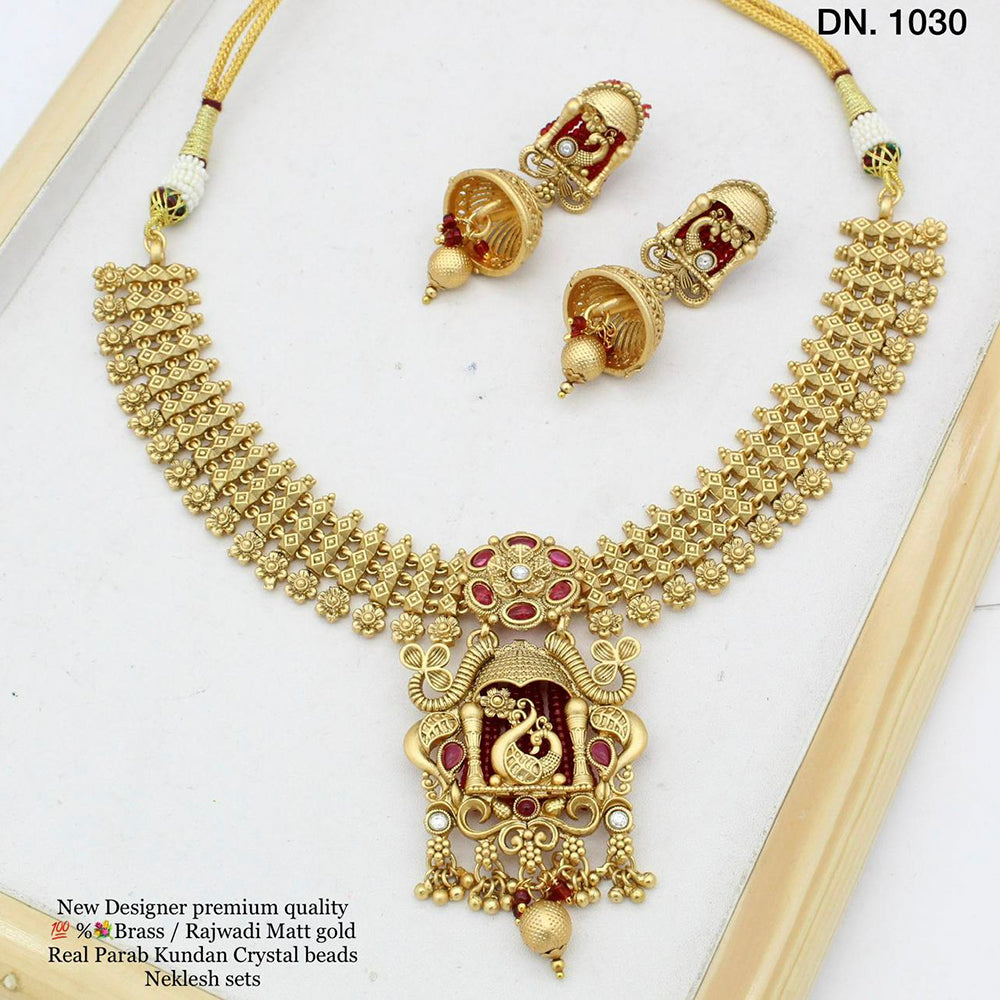 FS Collection Gold Plated Kundan Stone Necklace Set