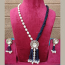 FS Collection Crystal And Pearl Long Necklace Set