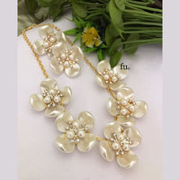 FS Collection Gold Plated Pearl Necklace Set
