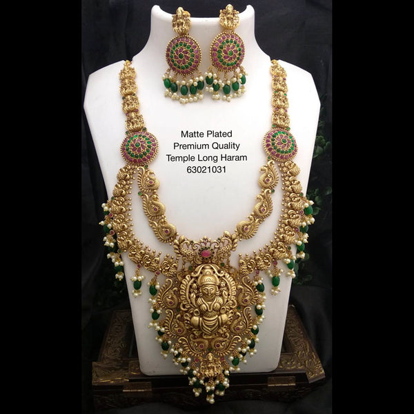 Sangita Creation Gold Plated Pota Stone Necklace Set