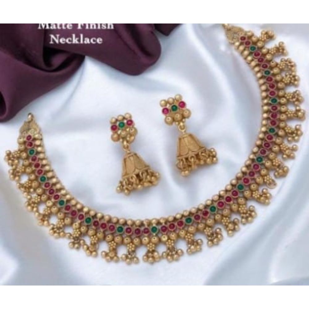 Akruti Collection Gold Plated Pota Stone Necklace Set