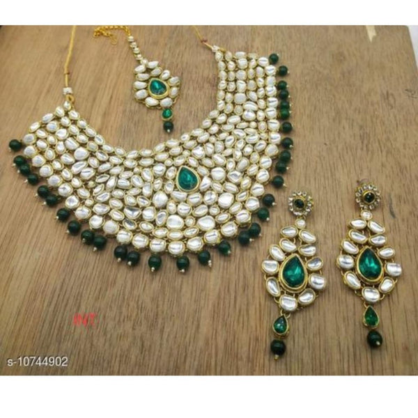 Akruti Collection Gold Plated Kundan & Beads Necklace Set