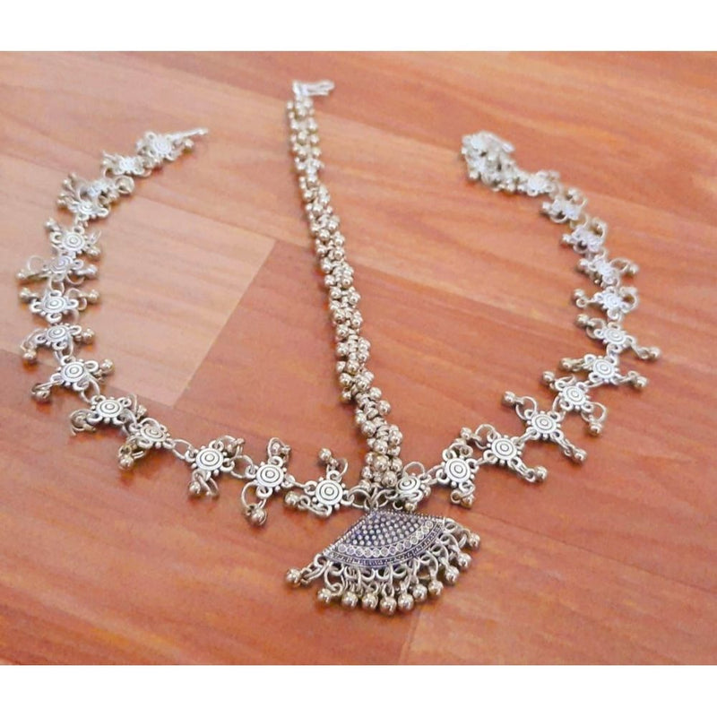 Akruti Collection Silver Plated Damini Mangtikka