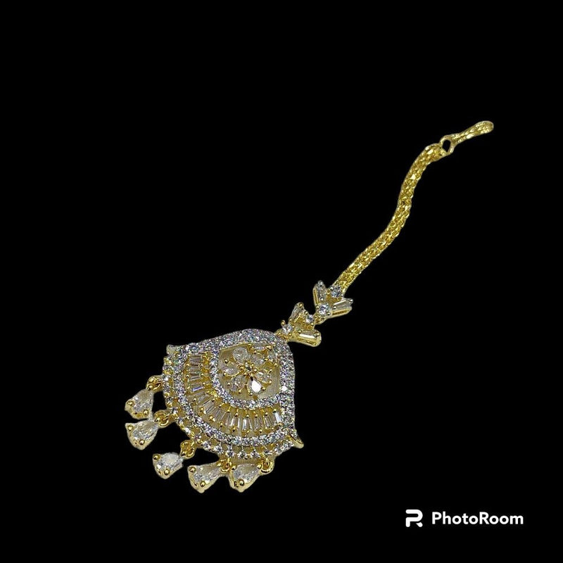 Akruti Collection Gold Plated Maangtika