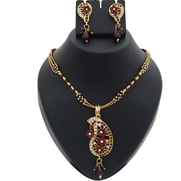 Kriaa Austrian Stone Floral Gold Plated Pendant Set - 1200116