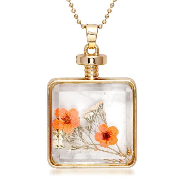 Urthn Orange Floral Gold Plated Chain Pendant - 1202412