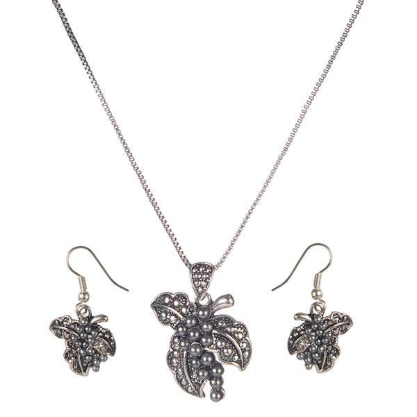 Urthn Rhodium Plated Pendant set - 1202521