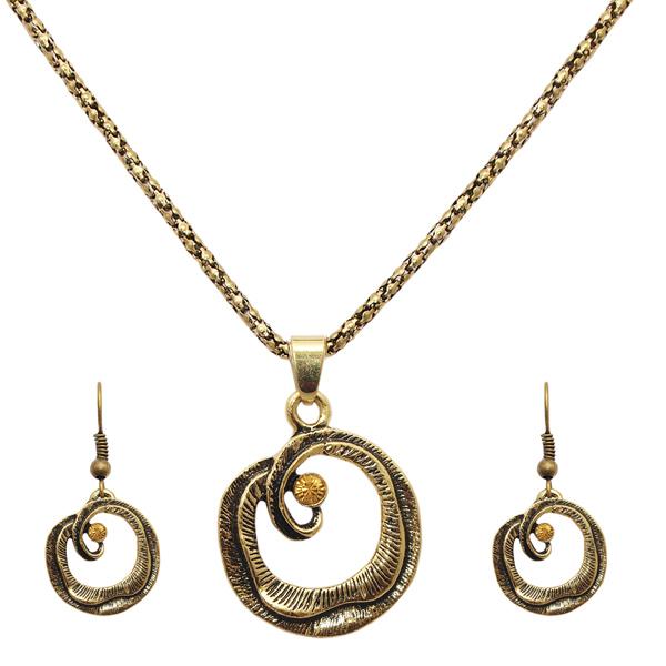 Regina Round Shaped Gold Plated Pendant Sets