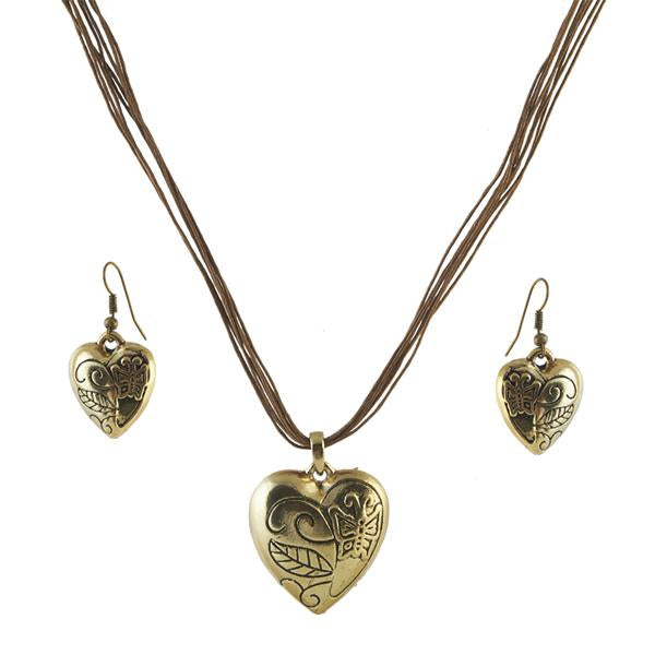 Urthn Heart Shape Gold Plated Pendant Set - 1202710