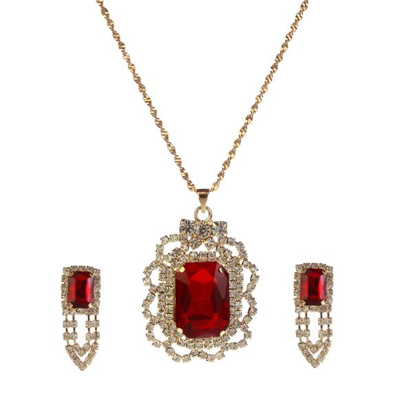 Kriaa Red Austrian Stone Gold Plated Pendant Set - 1202914