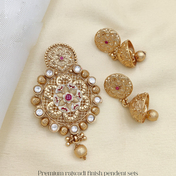 Jewel Addiction Gold Plated Kundan Stone Pendant Set