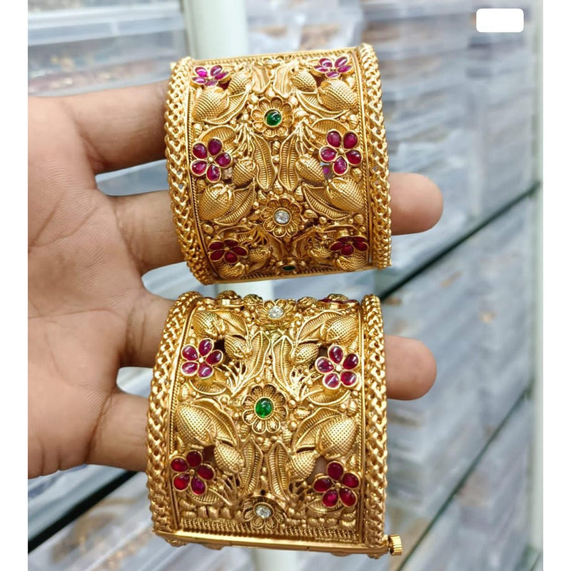 JCM Gold Plated Pota Stone Openable Kada