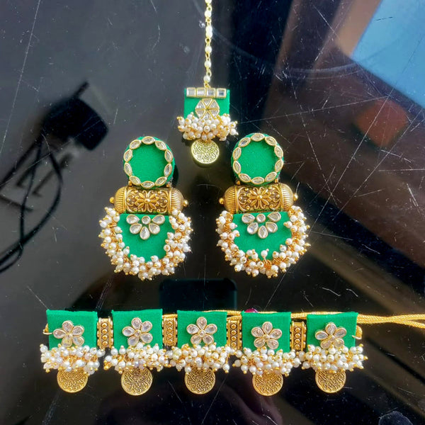 Hashtag Jully Gold Plated Kundan Choker Necklace Set