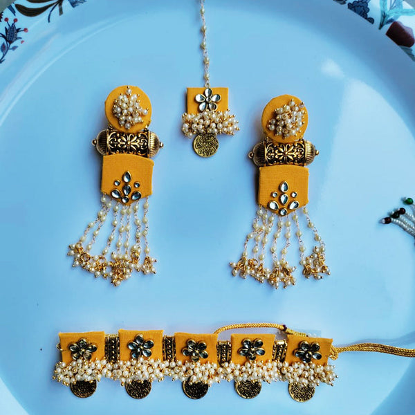Hashtag Jully Gold Plated Kundan Choker Necklace Set