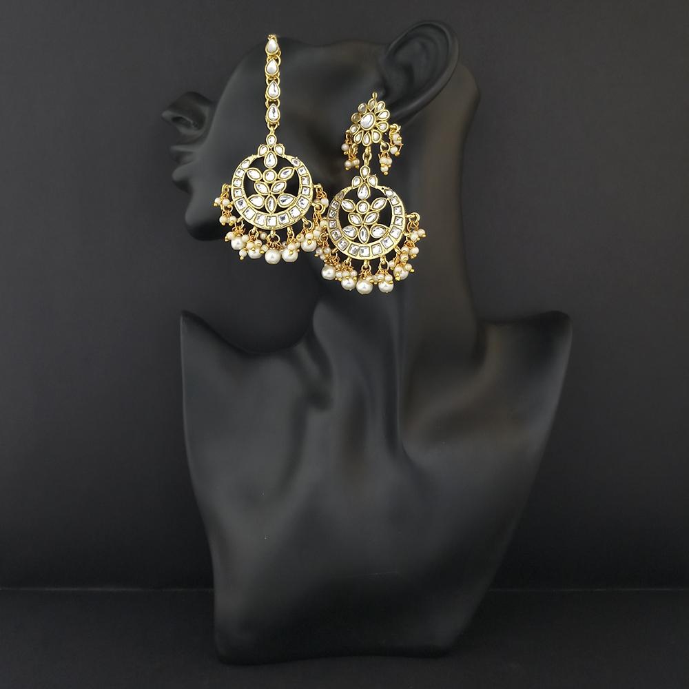 Kriaa Gold Plated White Beads And Kundan Earrings With Maang Tikka - 1309531