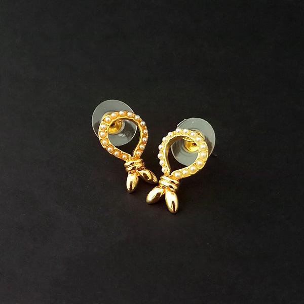 Kriaa Pearl Stud Gold Plated Earrings - 1310065