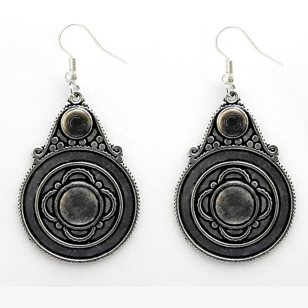 Urthn Black Oxidised Plated Dangler Earrings - 1312423B