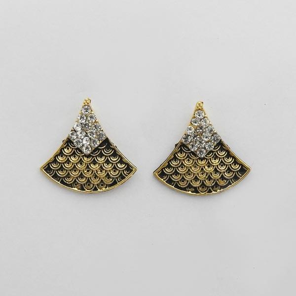 Kriaa Austrian Stone Antique Gold Plated Stud Earrings - 1312603