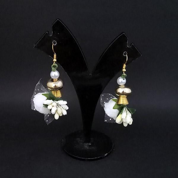 Kriaa White Floral Earrings