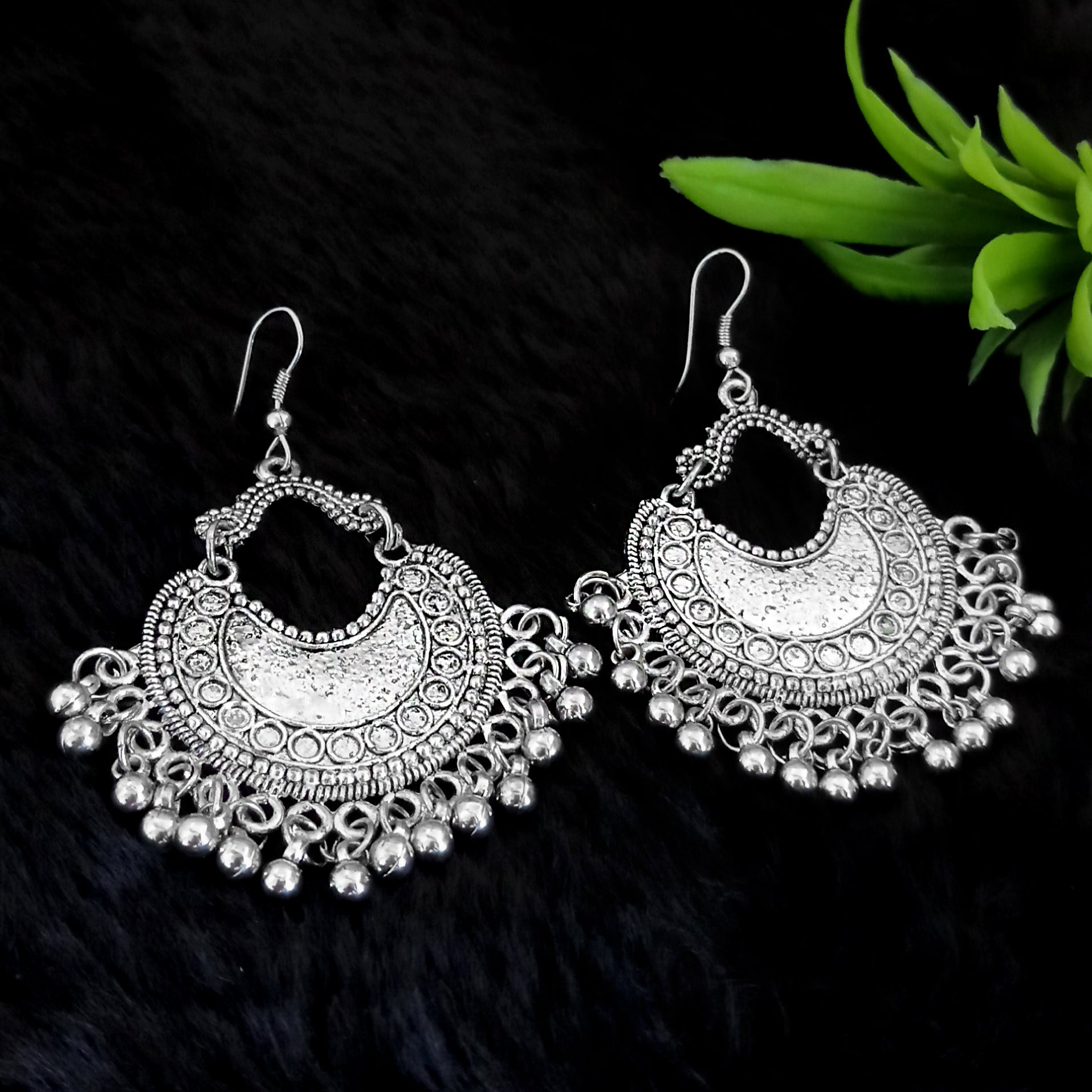 Jeweljunk Silver Plated Dangler Mirror Earring