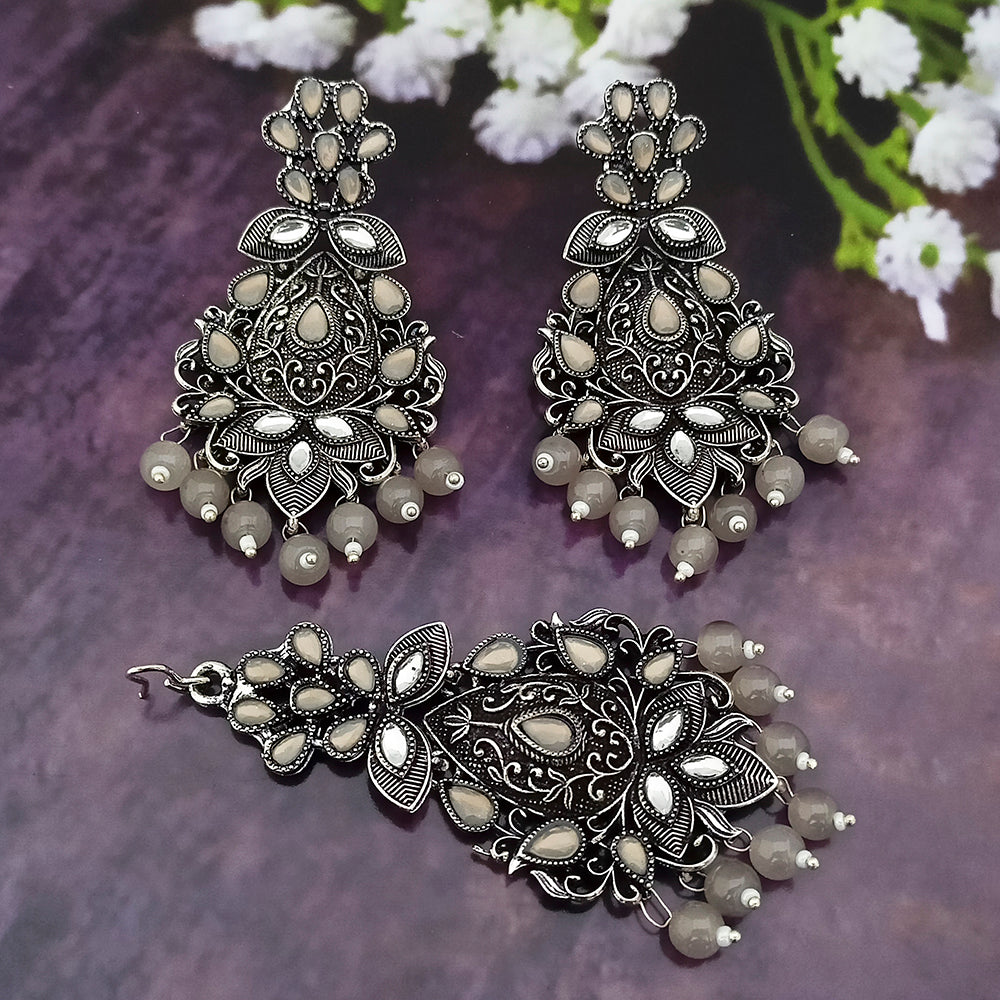 Jinu Arts Oxidised Plated Kundan and Beads Earrings with Maang Tikka