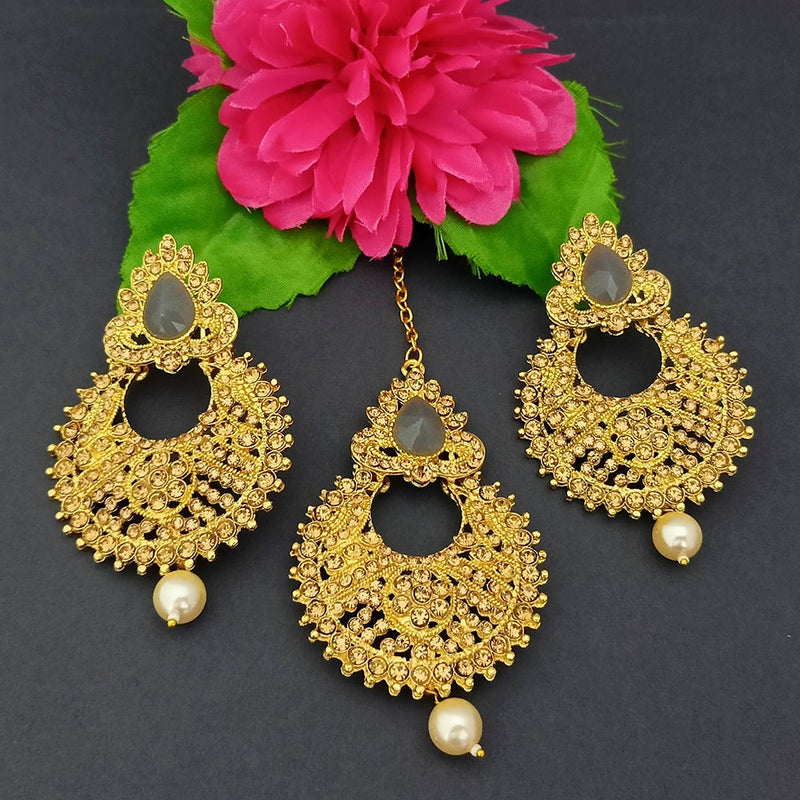Adi Gold Plated Kundan And Stone Earrings With Maang Tikka - 1319270
