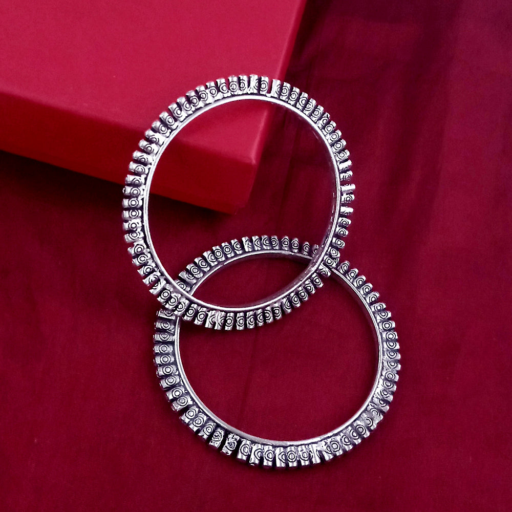 Urthn Oxidised Plated Bangles Set