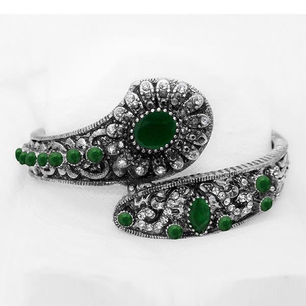 Urthn Green Stone Rhodium Plated Kada - 1402507B