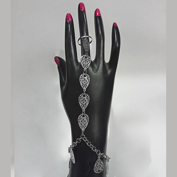 Kriaa Silver Plated Hand Harness -1502353