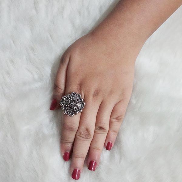 Urthn Rhodium Plated Adjustable Finger Ring - 1504710B