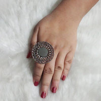 Urthn Rhodium Plated Mirror Adjustable Finger Ring - 1504718B