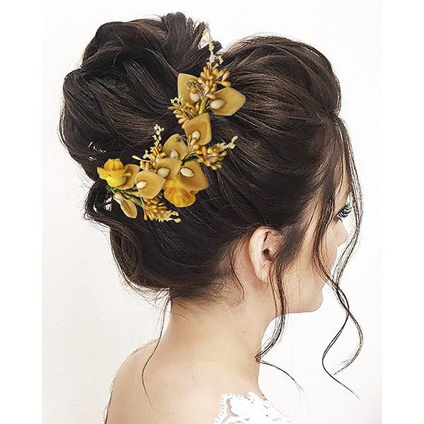 Apurva Pearls Yellow Floral Hair Brooch - 1505414C