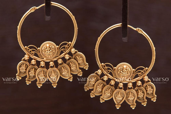 Varso  Gold Alloy  Dangler Earrings  - 211071