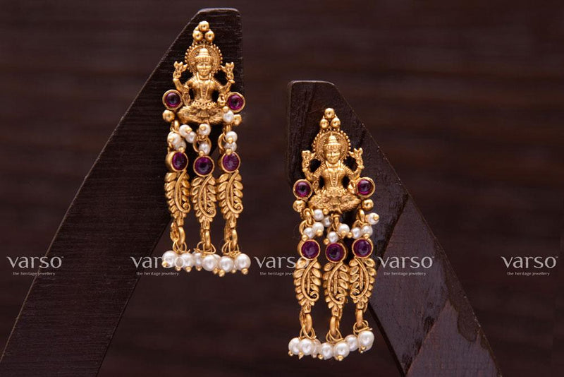 Varso Kempu Gold  Alloy Pearl Dangler Earrings  - 211133