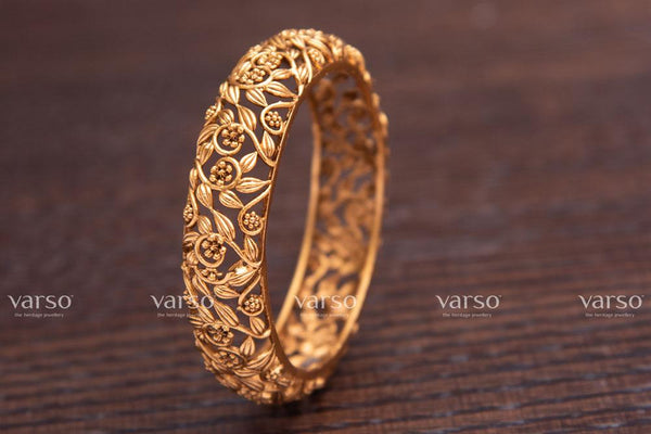 Varso Gold Antique Brass Alloy Kada -215123