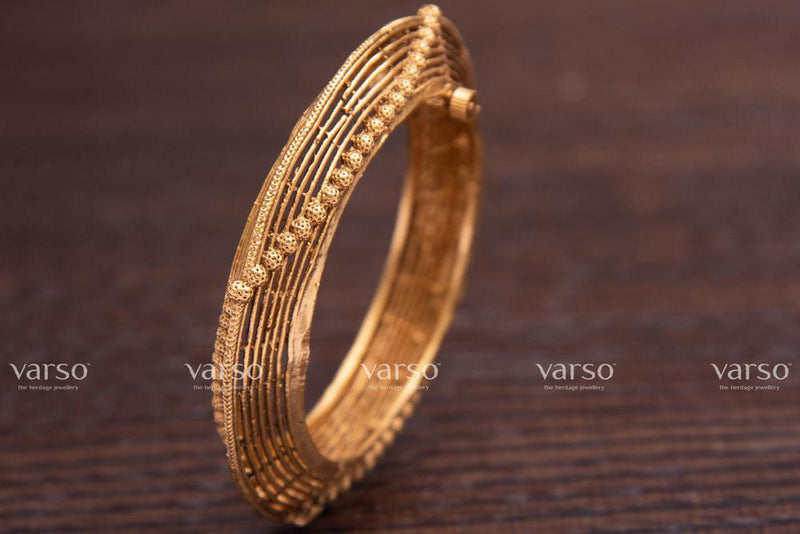 Varso Gold Antique Brass Alloy Kada -215143