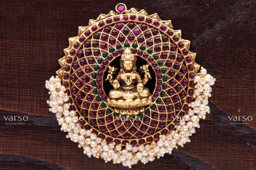 Varso Kempu & Green Gold Antique  Alloy  Veni - 216007