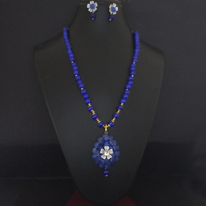 Kriaa Blue Beads And Kundan Gold Plated Necklace Set - 2800324C